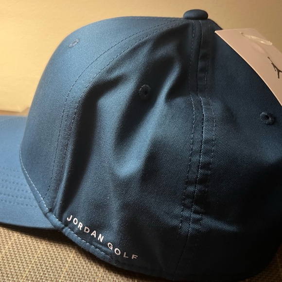 Jordan / NIKE / Golf Hat / Limited Edition / Adjustable Hat / NEW / Tags - Picture 3 of 5